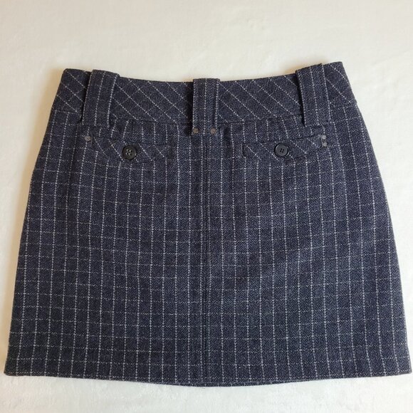 Esprit Graphic Mini Skirt - Picture 4 of 11